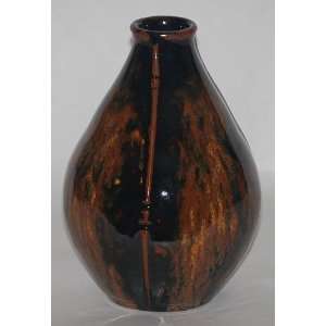 Door Pottery Tranquil Lines Vase