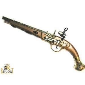  French 17th Century Flintlock Pistol   Gold / Black 