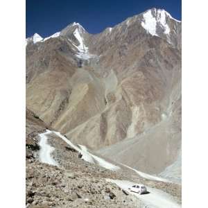 Descent from Kunzum Pass, 4550M, into Chenab Valley, from Spiti Valley 