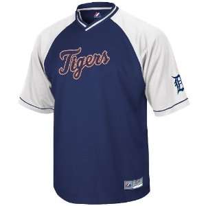 MLB Detroit Tigers Full Force V Neck Shirt (XX Large)  