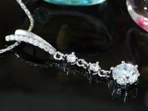 Dangle Elegant CZ Stone 18K Pendant & Necklace SN293  