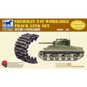  1/35 Sherman T 49 Workable Track LinkSet Toys & Games
