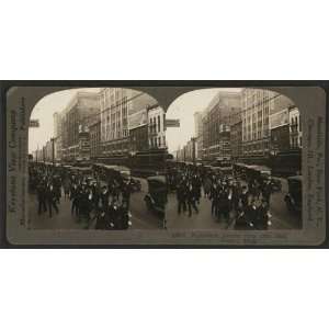  Photo Woodward Avenue from City Hall, Detroit, Mich.