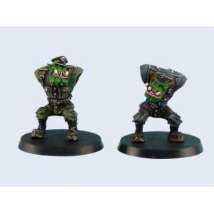  Conversion Lab Orc Captain Bikers (2) Toys & Games