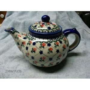  Polish Pottery Teapot 1.45 Liter Capacity 