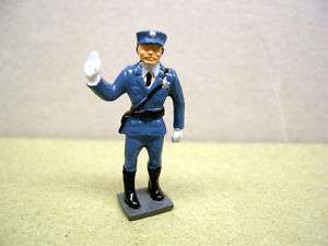 Figure for American Flyer   Policeman w/ Raised Arm  