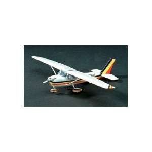  MINICRAFT   1/48 Cessna 150 Aircraft (Plastic Models 