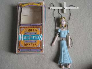 Vintage DISNEY Magicpuppets Peter Pans WENDY  