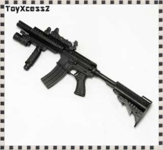 HOT TOYS EXPENDABLES BARNEY ROSS ASSAULT RIFLE NEW  