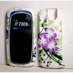  Purple Flower with Green Wave Snap on Protective Cover 