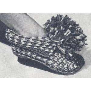 Vintage Knitting PATTERN to make   Footie Slippers Soft Shoes. NOT a 