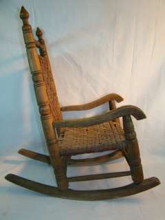 19thC Antique CHILDs Primitive SHAKER Style OLD Country ROCKING CHAIR 