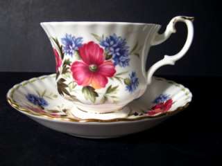 ROYAL ALBERT FLOWER OF THE MONTH (AUGUST) CUP SAUCER  