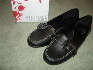NIB $45 Mootsies Tootsies Black Loafers Shoes Womens 8  