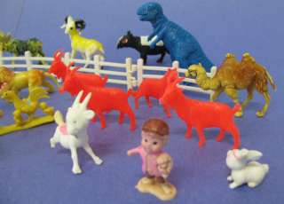   VINTAGE Marx & Like Plastic Farm Zoo Animals + Dinosaur Spaceman Fence