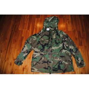  BRAND NEW ORIGINAL US ARMY ISSUE   ECWCS GORE TEX COLD 