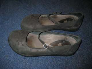   Mary Jane Cutouts Size 38 / 8   Black Matte   Comfort Shoes  