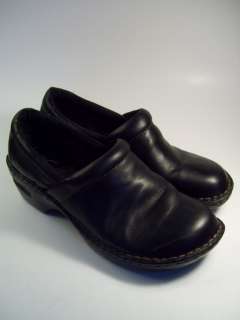 Born Womens Black Leather Slip  On Size 10 / 42 M  