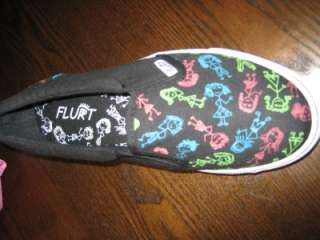 CUTE Gotta Flurt FUN Neon slip on shoes Size 6.5 NEW  