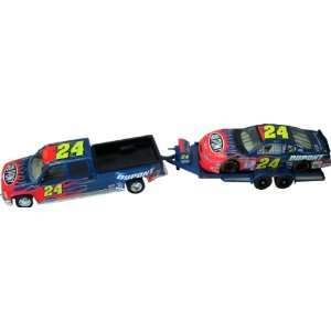 Jeff GordonUnsigned 2001 Crew Cab, Open Trailer and 124 Scale Die 