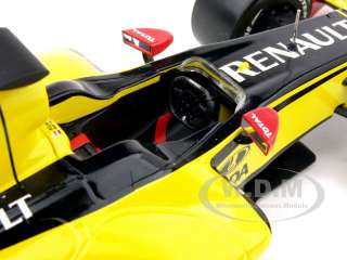 RENAULT F1 TEAM SHOWCAR R30 2010 118  