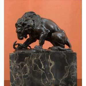  Animalier Bronze Statue Lion & Serpent