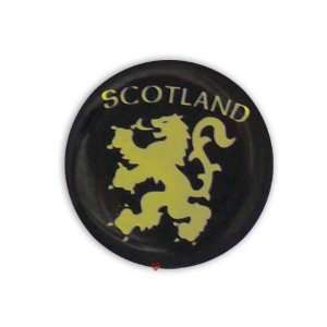    Yellow Lion Round Glossy Magnet scottish souvenir Toys & Games