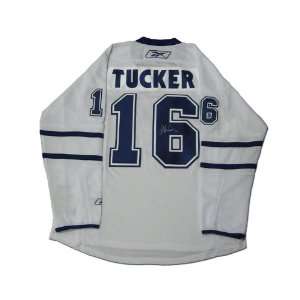  Darcy Tucker