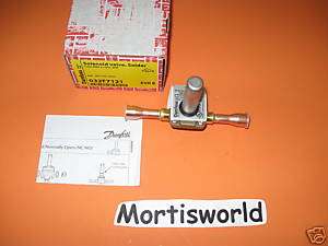 Danfoss 032F7121 Solenoid Valve, Solder EVR 8 New  