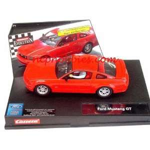     Ford Mustang GT 2005 Street Version/ with lightsRed (Slot Cars