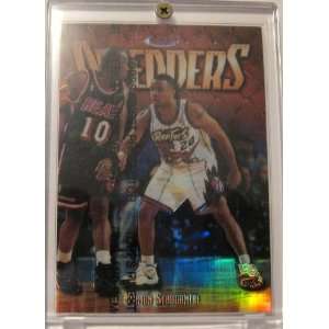   Finest   Defenders Refractor   Damon Stoudamire # 185 