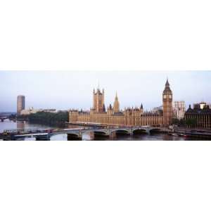 Westminster Bridge, Big Ben, Houses of Parliament, Westminster, London 