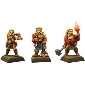  Fenryll Miniatures 3 stages Dwarf (3) Toys & Games