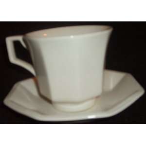 Johnson Brothers Heritage Oval White Cup and Sauver 