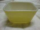 Vtg Pyrex Yellow #501 B 1 1/2 Cup Refrigerator Dish