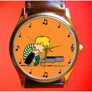     Very Rare PEANUTS Collectible Unisex Wrist Watch 