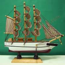   VINTAGE Nautical Wooden Wood Ship Sailboat Boat Home decor Model ACW8J