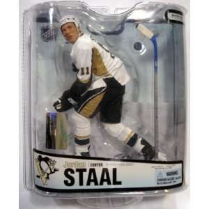   Chase Alternate Variant Action Figure  Pittsburgh Penguins Toys
