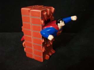 DC COMICS SUPERMAN BRICK WALL SALT AND PEPPER #C95  