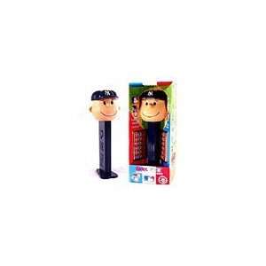  New York Yankees   Charlie Brown Giant Pez Toys & Games