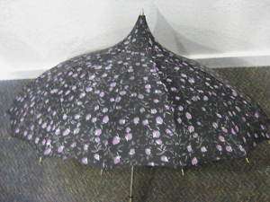 vtg 40s 50s Black/Purple Strawberry Ladies Umbrella  
