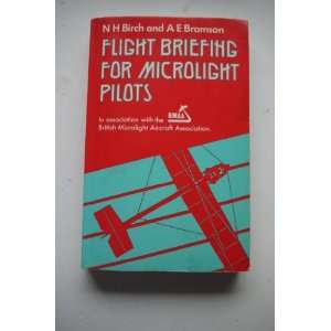  Flight Briefing for Microlight Pilots (9780273086079 