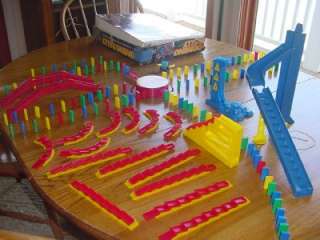   Lot DOMINO RALLY GAME plastic DOMINOES w box SEE ALL PHOTOS 1989 TOYS