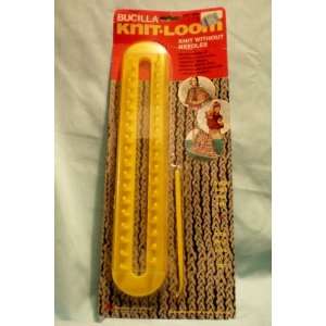 Bucilla Knit Loom    Knit Without Needles    No knowledge of knitting 