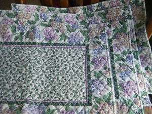 VERA BRADLEY Set of Four Placemats LILAC TIME Retired  