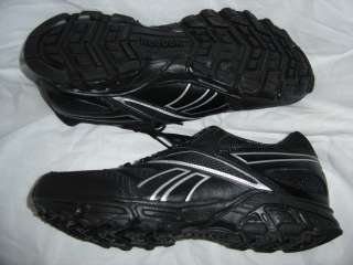 6252 Mens REEBOK shoes NIB size 9 Great Buy   