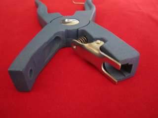 Ear Tag Plier Applicator   indentification live stock  