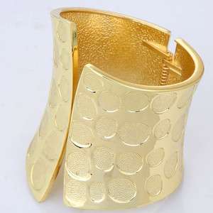   fashion design wide yellow gold plated chunky stretchy cuff bracelet