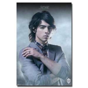 Jonas Brothers, Joe Poster