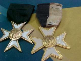 Awesome Masonic Eagle Military Maltese Cross Fraternal Medal Pin (12C1 